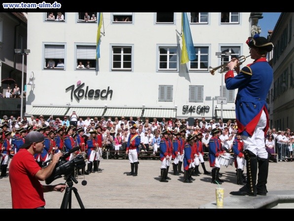 Festumzug - T&auml;nze und Gesang @ Biberach - Bild 49