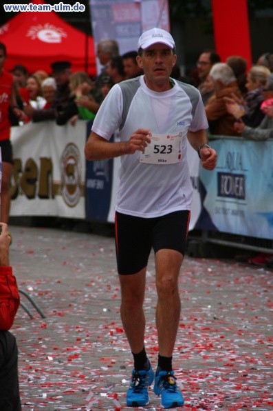 Einsteinmarathon - Zieleinlauf Marathon @ Muensterplatz - Bild 17