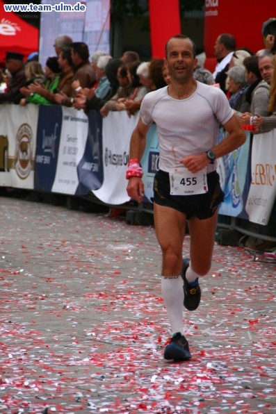 Einsteinmarathon - Zieleinlauf Marathon @ Muensterplatz - Bild 45