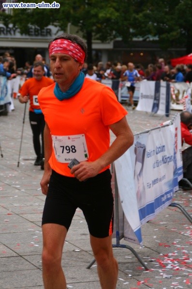 Einsteinmarathon - Zieleinlauf Marathon @ Muensterplatz - Bild 63