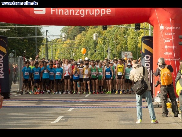 Einsteinmarathon 2015 - Start & Ziel @ Ulm - Bild 2