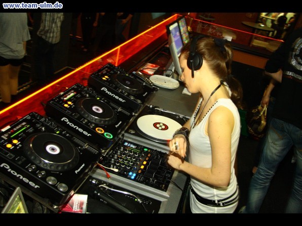 Djane Lazard @ Arena Günzburg - Bild 15