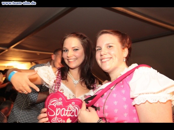Oktoberfest mit den Albfetza @ Bernstadt - Bild 1