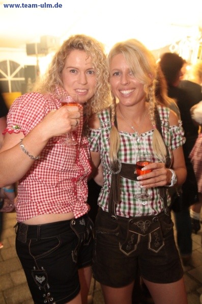 Oktoberfest mit den Albfetza @ Bernstadt - Bild 2