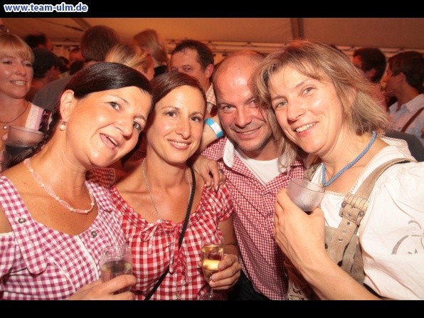 Oktoberfest mit den Albfetza @ Bernstadt - Bild 41