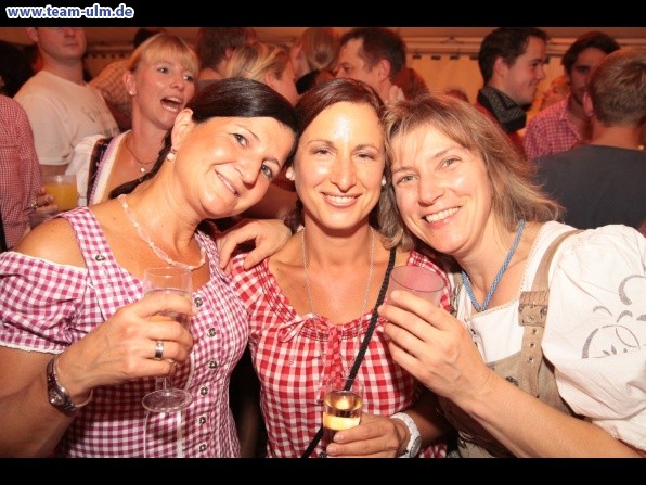 Oktoberfest mit den Albfetza @ Bernstadt - Bild 43