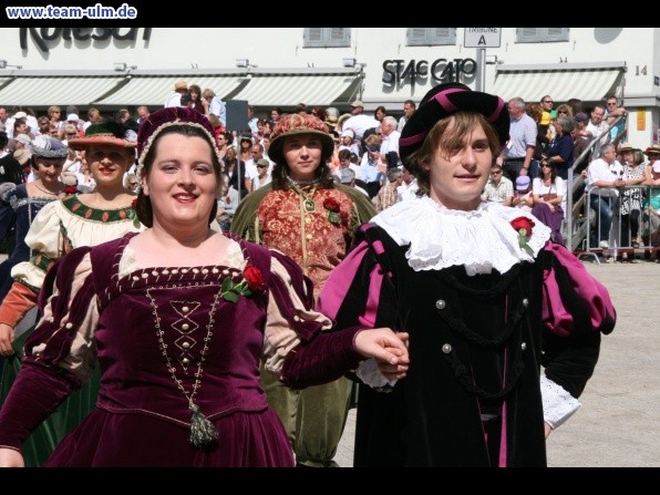 Festumzug - T&auml;nze und Gesang @ Biberach - Bild 11