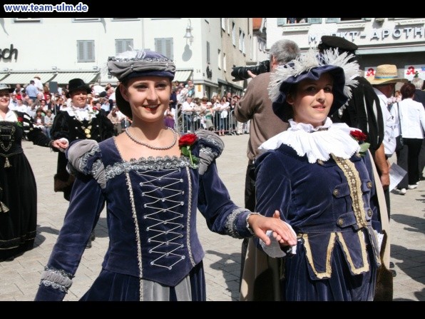 Festumzug - T&auml;nze und Gesang @ Biberach - Bild 14