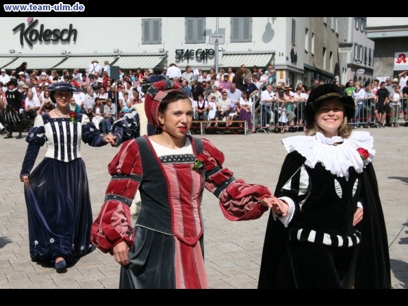 Festumzug - T&auml;nze und Gesang @ Biberach - Bild 23