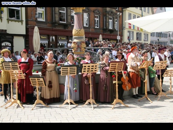 Festumzug - T&auml;nze und Gesang @ Biberach - Bild 33