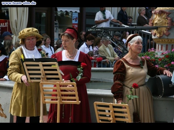 Festumzug - T&auml;nze und Gesang @ Biberach - Bild 41