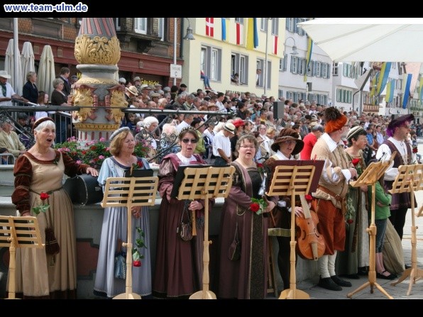 Festumzug - T&auml;nze und Gesang @ Biberach - Bild 44