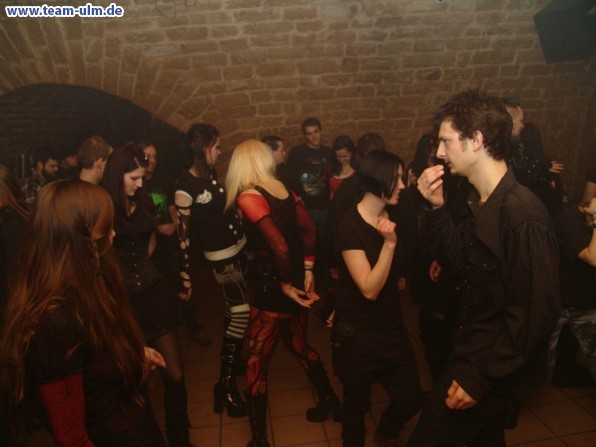 Reptile:House & Downstairs @ Cat - Bild 155