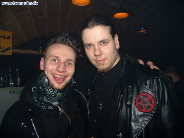 Reptile:House & Downstairs @ Cat - Bild 63