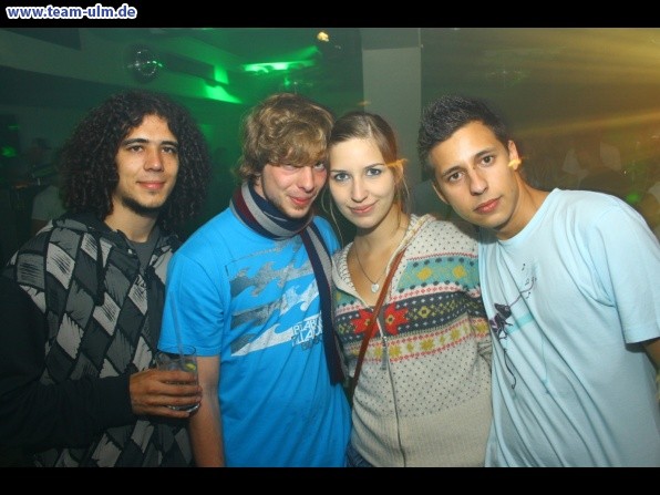 Cut 'n' Run @ Chateau-Knarz - Bild 1