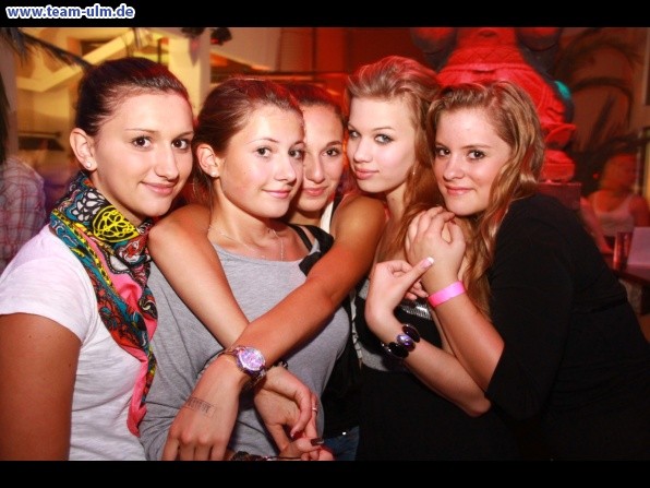 Schools Out Festival @ Club Ohm - Bild 147