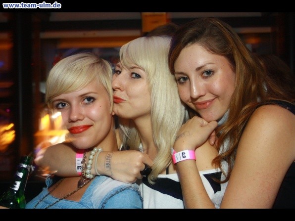 Schools Out Festival @ Club Ohm - Bild 94