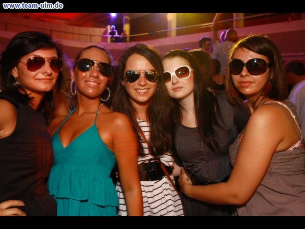 Sunglasses at Night @ Club Theatro - Bild 62