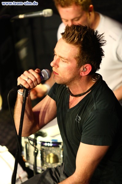 Radio 7 Minikonzert mit Livingston @ Club Theatro - Bild 14