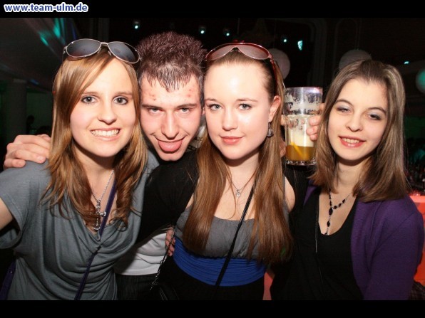 Sunglasses At Night @ Club Theatro - Bild 18