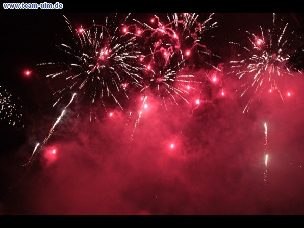Feuerwerk beim Donaufest @ Donau - Bild 3