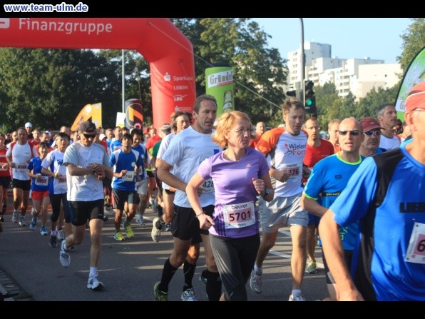 Start Einstein Marathon @ Donauhalle - Bild 141
