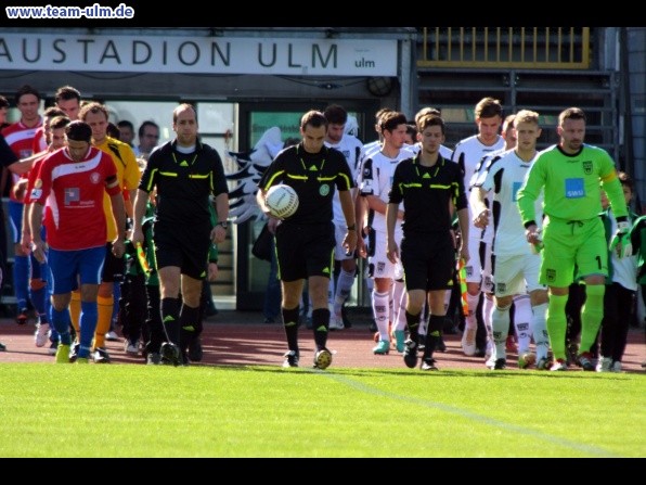SSV Ulm 1846  - 1. FC Eschborn @ Donaustadion - Bild 2