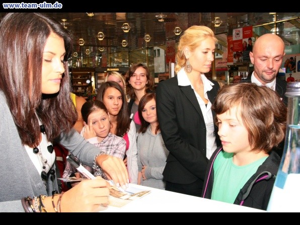 Germany's next Topmodel Alisar  @ Hirschstrasse - Bild 24