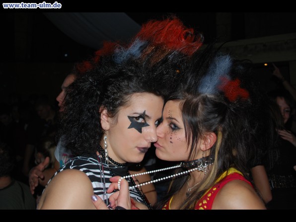 Private Fiction - Freak Show @ M-Park - Bild 37