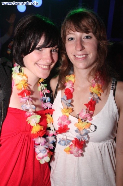 Trash Pop - Bikini Girls & Beach Boys @ Mahatma - Bild 18