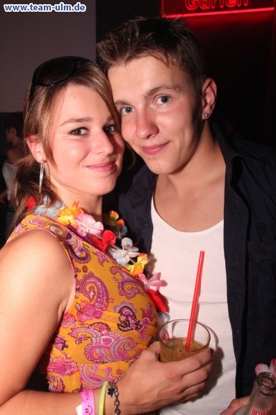 Trash Pop - Bikini Girls & Beach Boys @ Mahatma - Bild 22