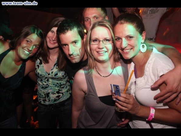 Trash Pop - Bikini Girls & Beach Boys @ Mahatma - Bild 54