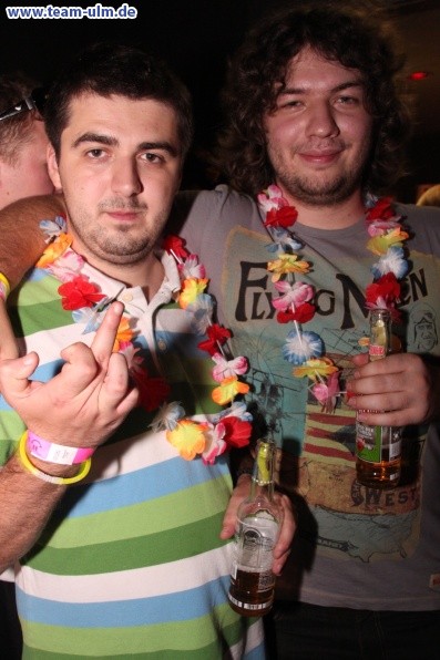 Trash Pop - Bikini Girls & Beach Boys @ Mahatma - Bild 8