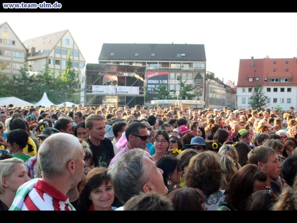 Dieter Thomas Kuhn @ Muensterplatz - Bild 1