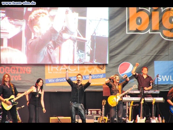 Schwörmontag mit Donau 3FM @ Muensterplatz - Bild 286