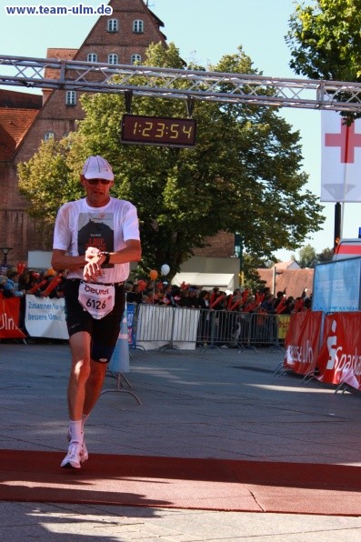 Zieleinlauf - Halbmarathon, Marathon @ Muensterplatz - Bild 117