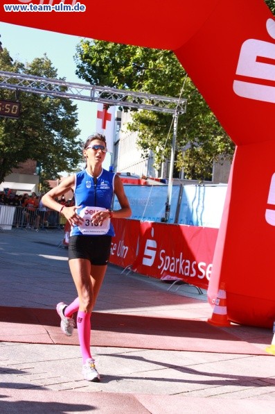 Zieleinlauf - Halbmarathon, Marathon @ Muensterplatz - Bild 124