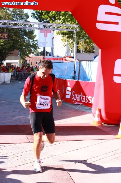 Zieleinlauf - Halbmarathon, Marathon @ Muensterplatz - Bild 162
