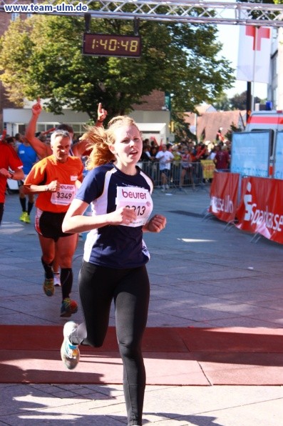 Zieleinlauf - Halbmarathon, Marathon @ Muensterplatz - Bild 163