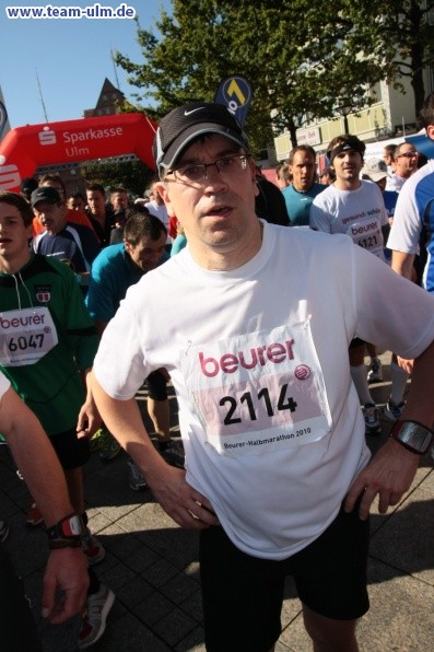 Zieleinlauf - Halbmarathon, Marathon @ Muensterplatz - Bild 55