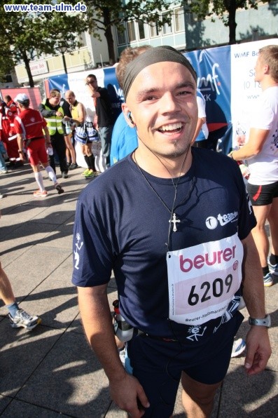 Zieleinlauf - Halbmarathon, Marathon @ Muensterplatz - Bild 61