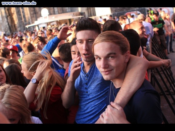 Schw&ouml;rmontagsparty @ Muensterplatz - Bild 32