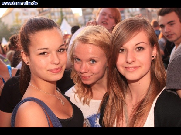 Schw&ouml;rmontagsparty @ Muensterplatz - Bild 35