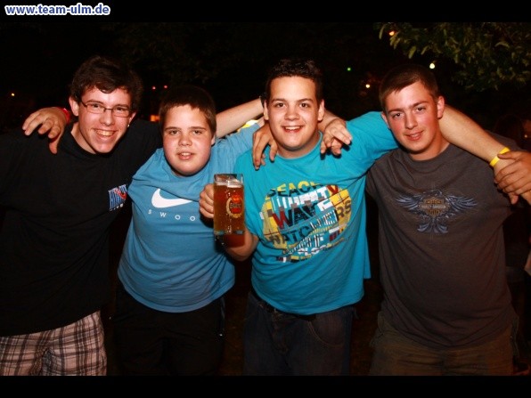 Hutzlafest mit den Albfetza @ Neenstetten - Bild 54