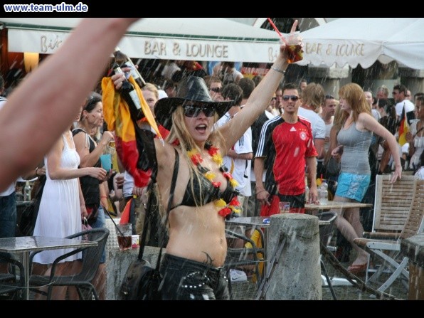 Nach dem Spiel @ Rathausplatz - Bild 28
