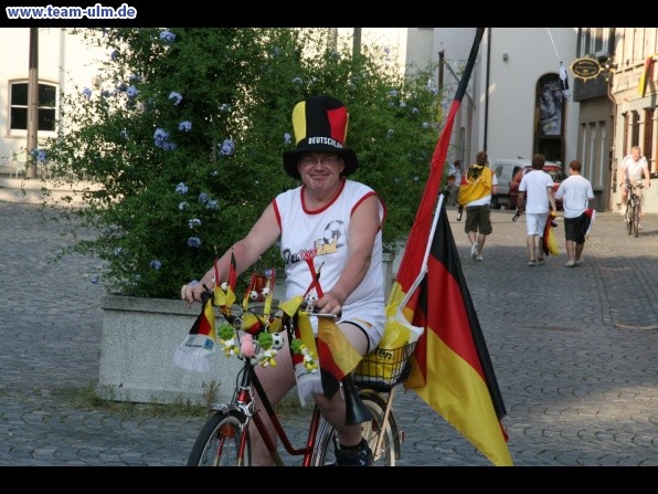 Nach dem Spiel @ Rathausplatz - Bild 8