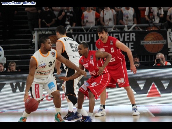 ratiopharm Ulm gegen Giessen @ Ratiopharm Arena - Bild 17