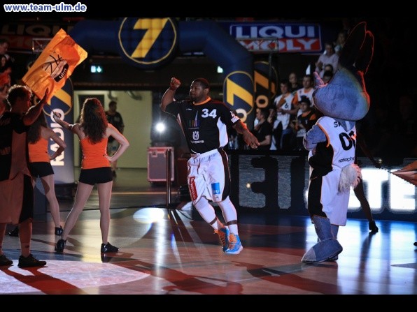 ratiopharm Ulm gegen Quakenbr&uuml;ck @ Ratiopharm Arena - Bild 3