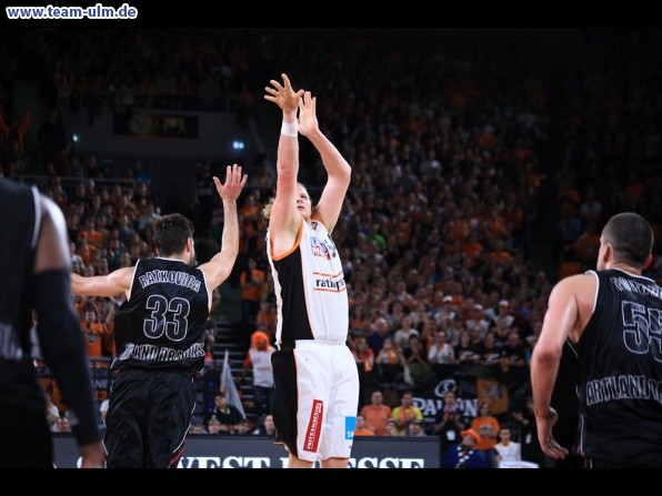 ratiopharm Ulm gegen Quakenbr&uuml;ck @ Ratiopharm Arena - Bild 71