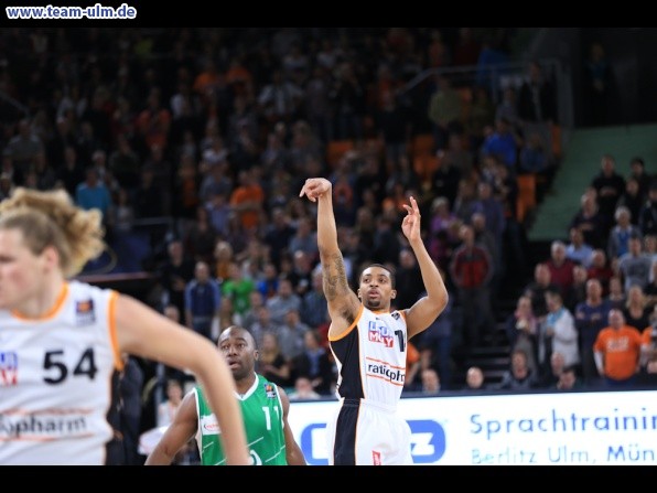 ratiopharm Ulm gegen Trier @ Ratiopharm Arena - Bild 12